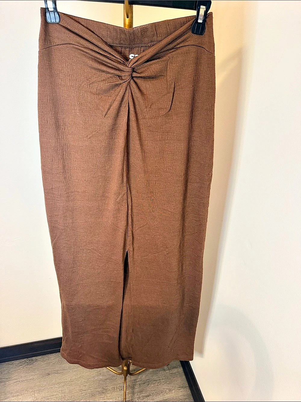 So Knotted Maxi Skirt in Brown Size Medium